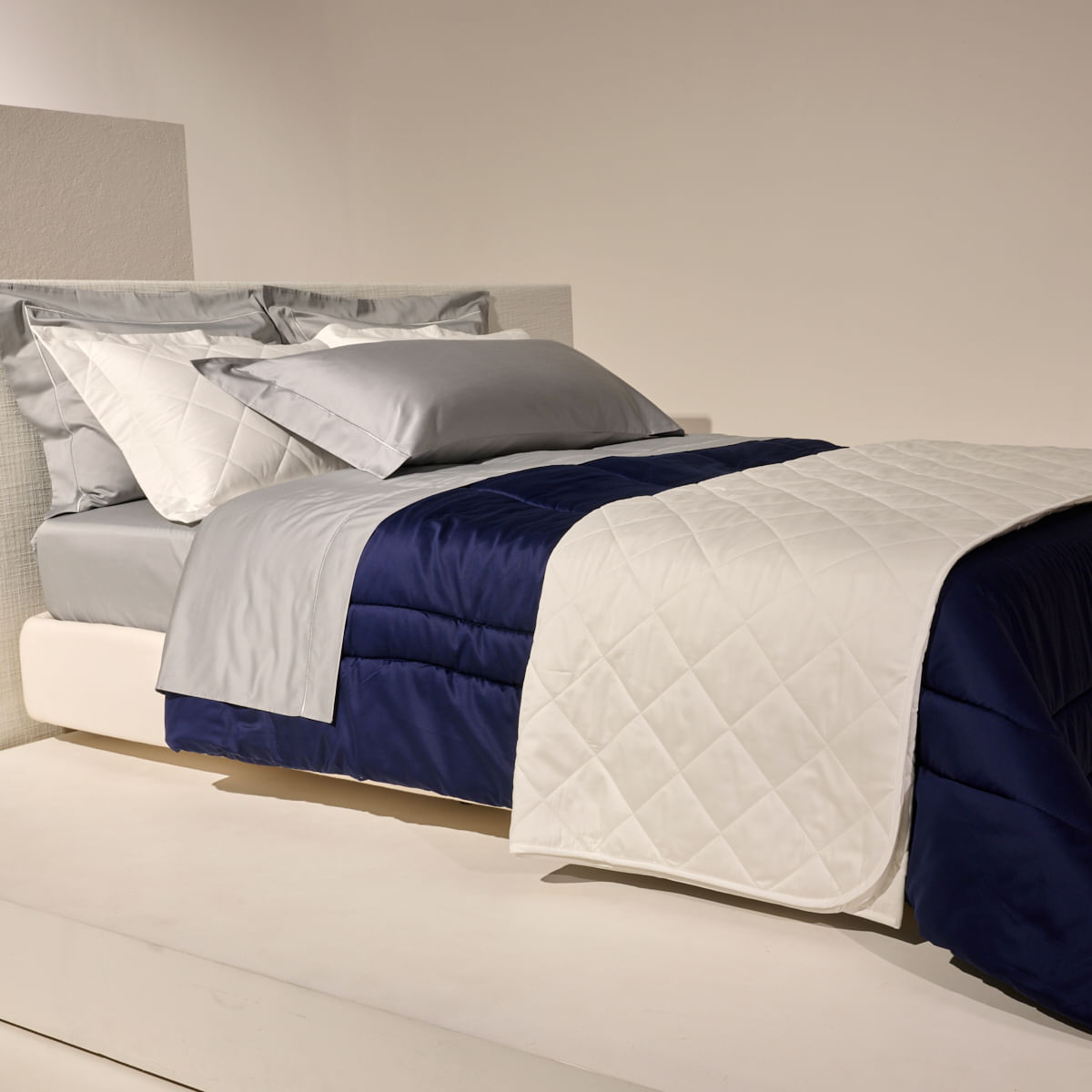 10 01 0556 Colcha Sublime Branco 002